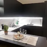 Mariana Luxury Neapol