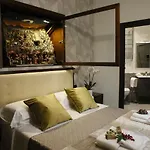 Mariana Luxury Neapol