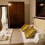 Mariana Luxury * Neapol