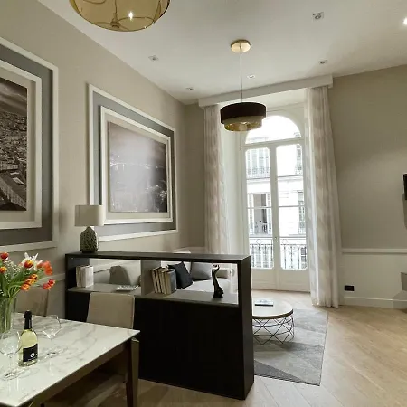 Mariana Luxury Neapel