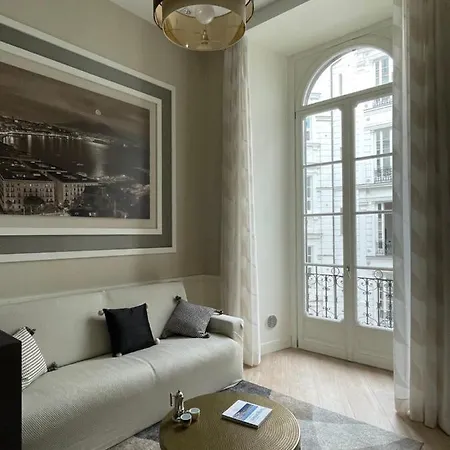 Mariana Luxury