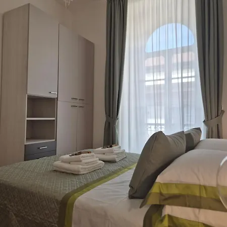 Mariana Luxury דירה