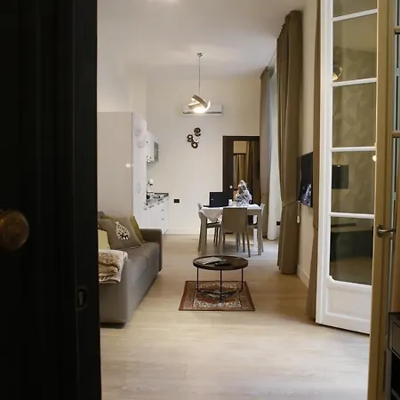 Mariana Luxury * Neapel