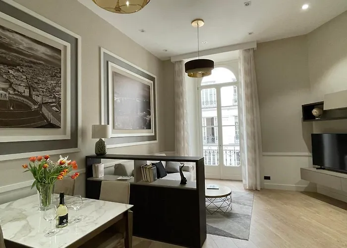 Mariana Luxury Naples