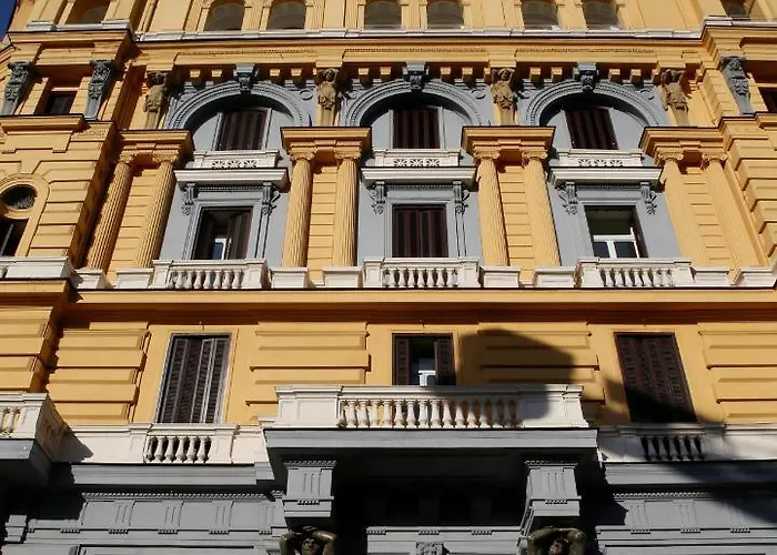 Mariana Luxury Apartment