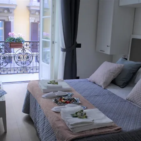 Mariana Luxury Apartamento Nápoles