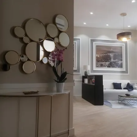 Mariana Luxury Neapol